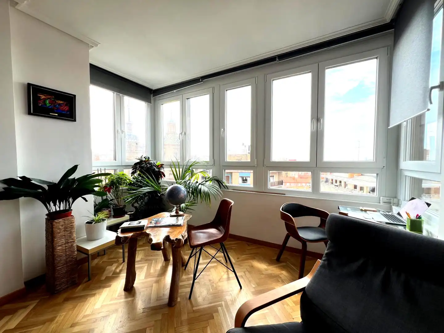 Living room of Flat for sale in Zaragoza  with Air Conditioner, Heating and Parquet flooring