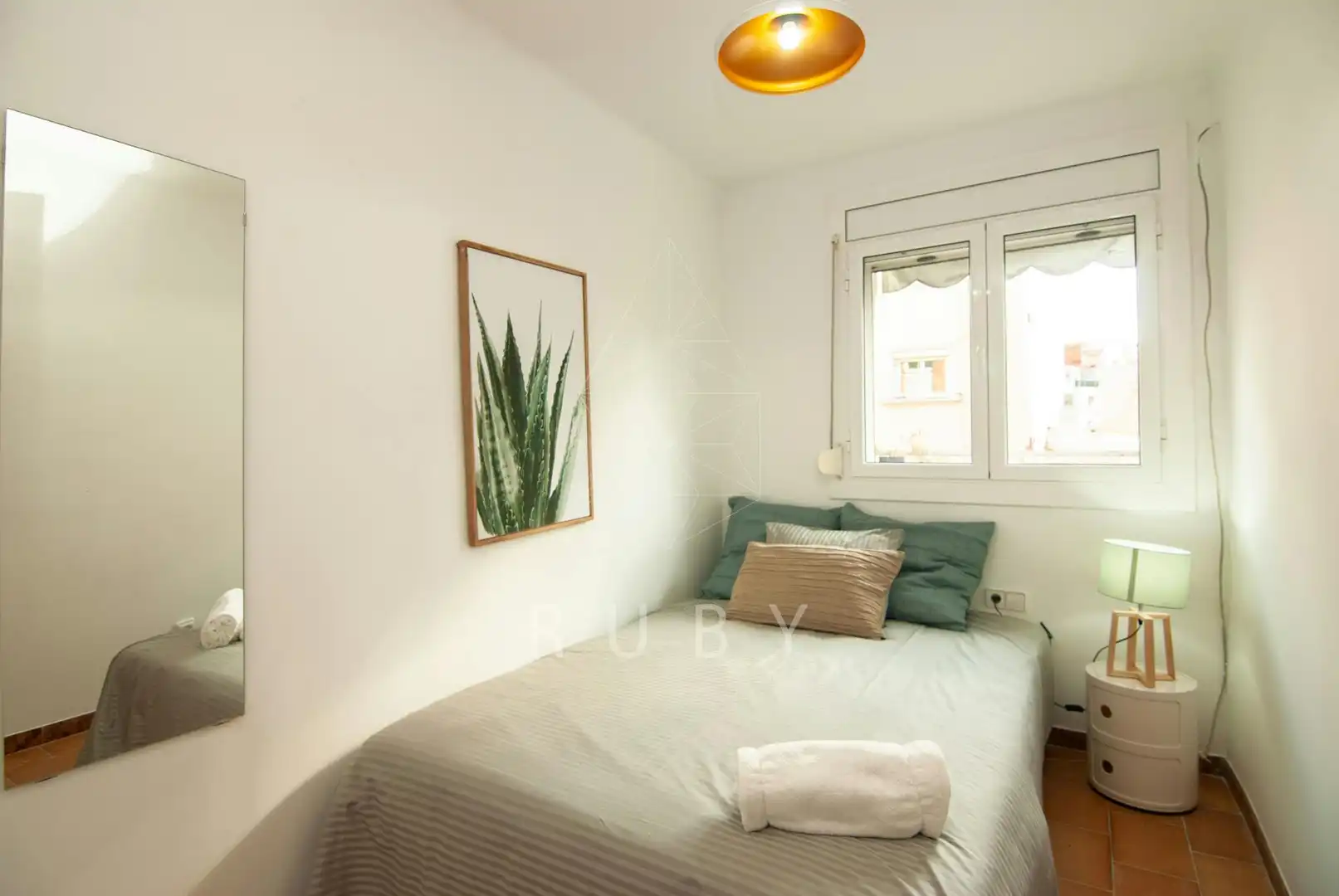 Bedroom of Flat for rent in L'Hospitalet de Llobregat  with Air Conditioner, Heating and Furnished