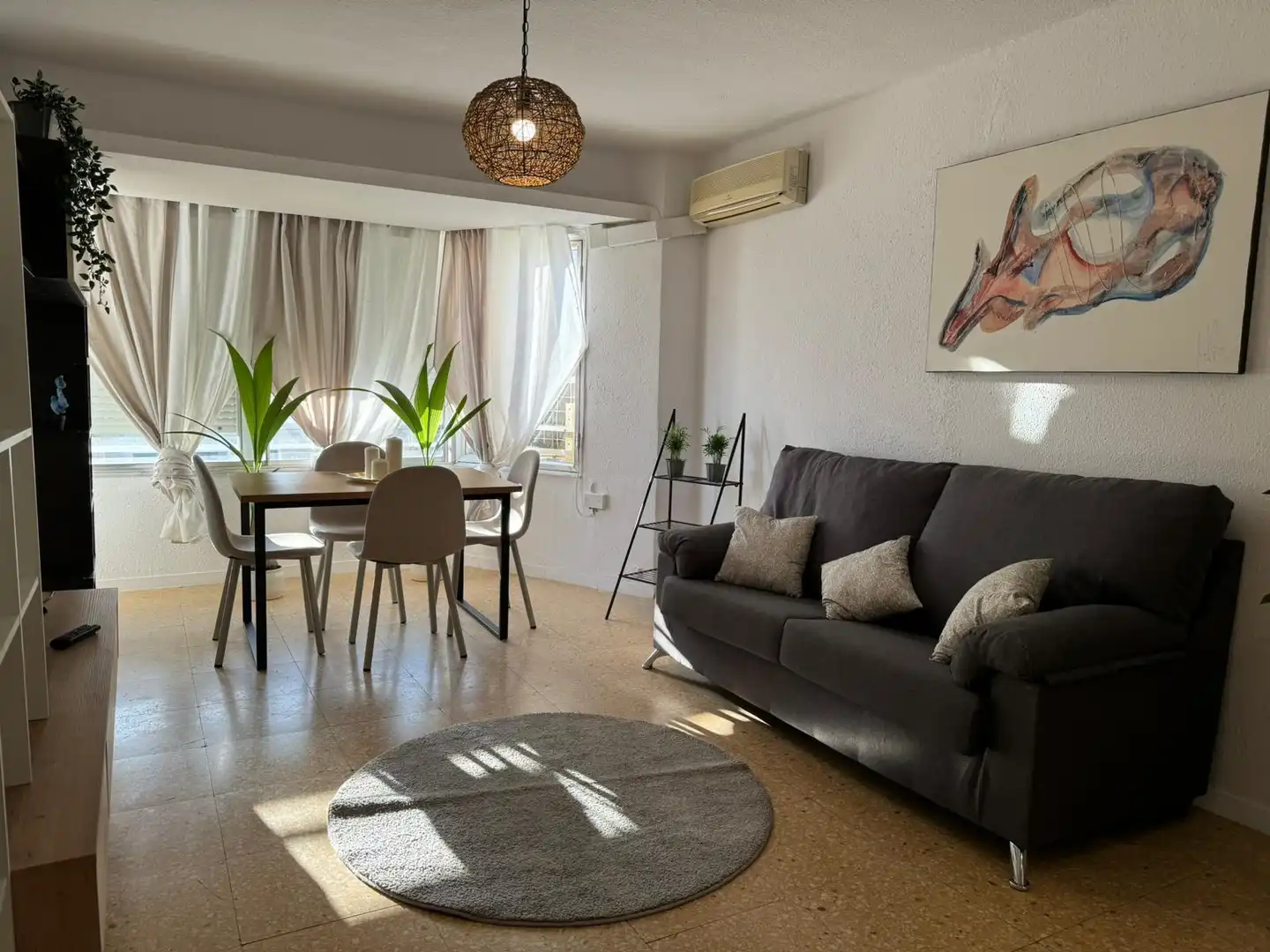 Sala de estar de Piso de alquiler en Valencia con Aire acondicionado, Amueblado y Horno