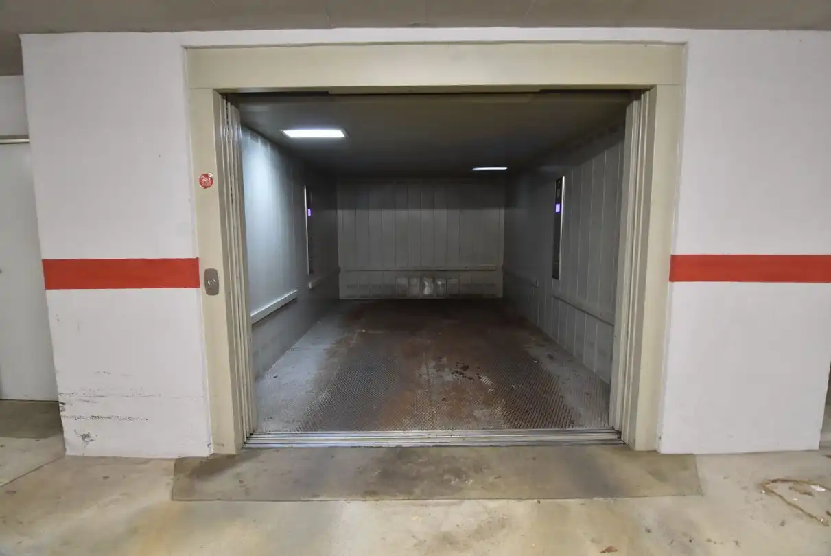 Einzelparkplatz zum Verkauf in Kalea Errekalde, imagen 3