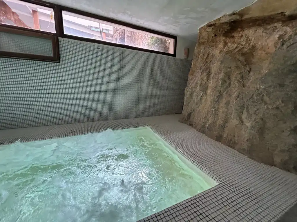 Piscina de Local en venta en Jérica