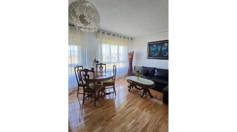 Foto 4 de Piso de alquiler en Cascajos - Piqueras,  Logroño