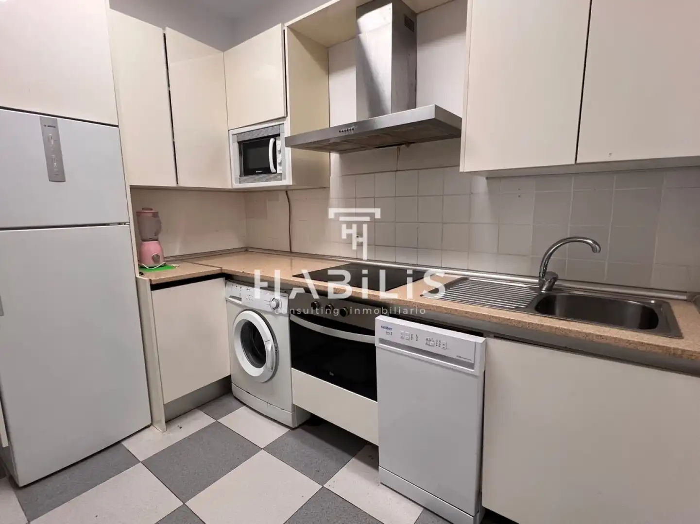 Kitchen of Flat for rent in Toledo  with Air Conditioner, Heating and Furnished