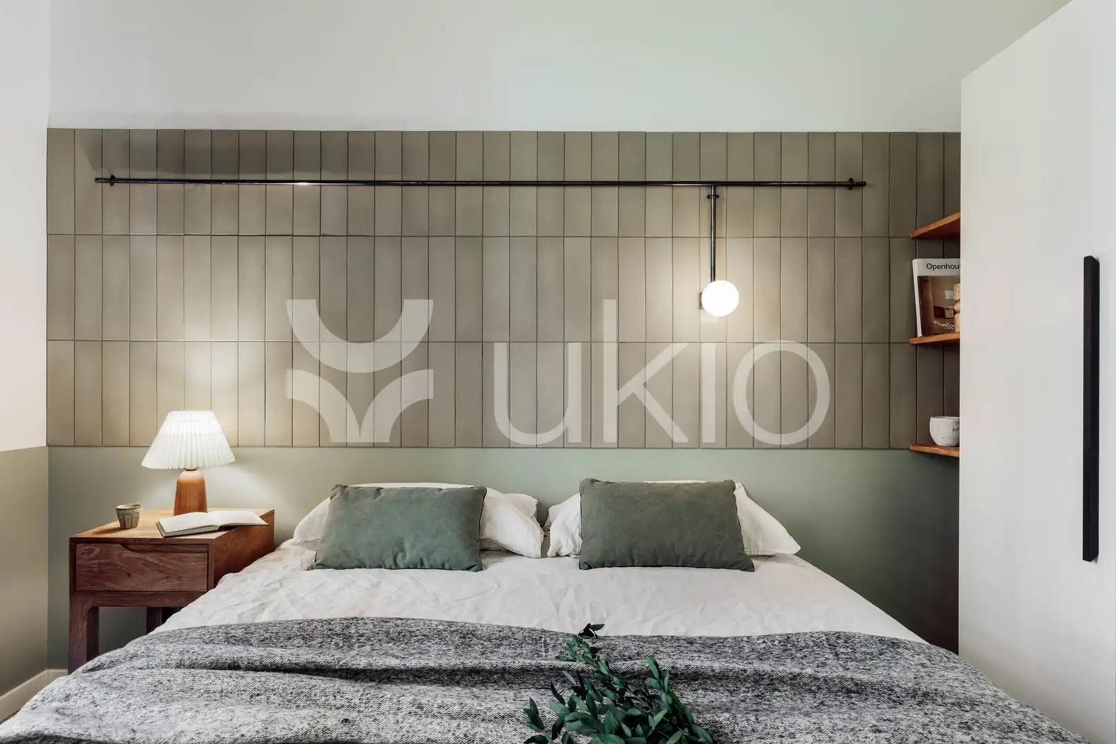 Apartamento con terraza en alquiler en Carrer de Floridablanca, imagen 3