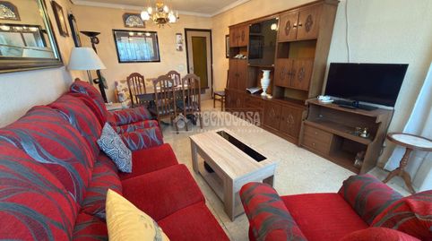 Foto 2 de Piso en venta en Orcasitas, Madrid Capital