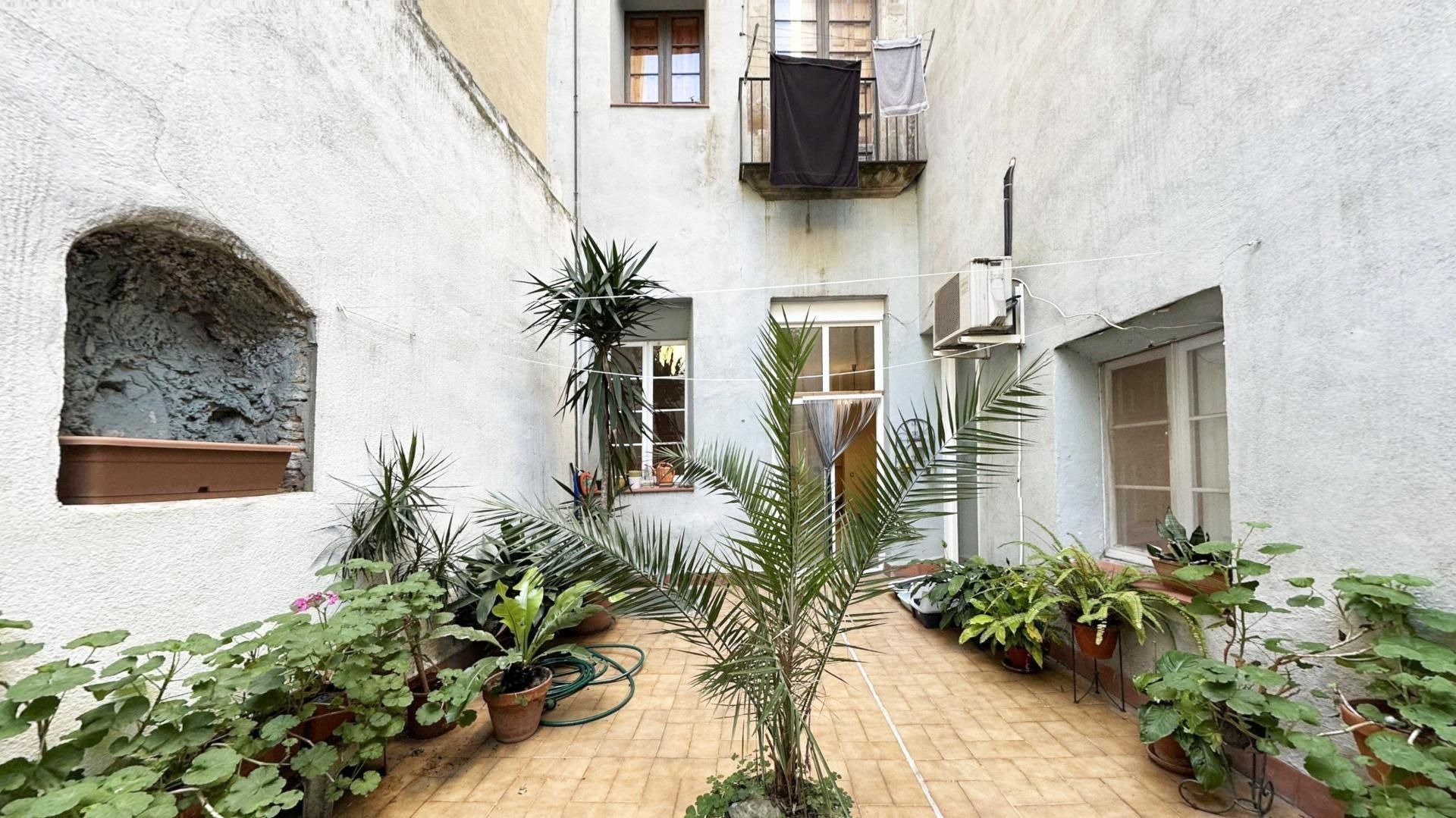 Duplex for sale in  BLANQUERIA, Sant Pere, Sta. Caterina i la Ribera