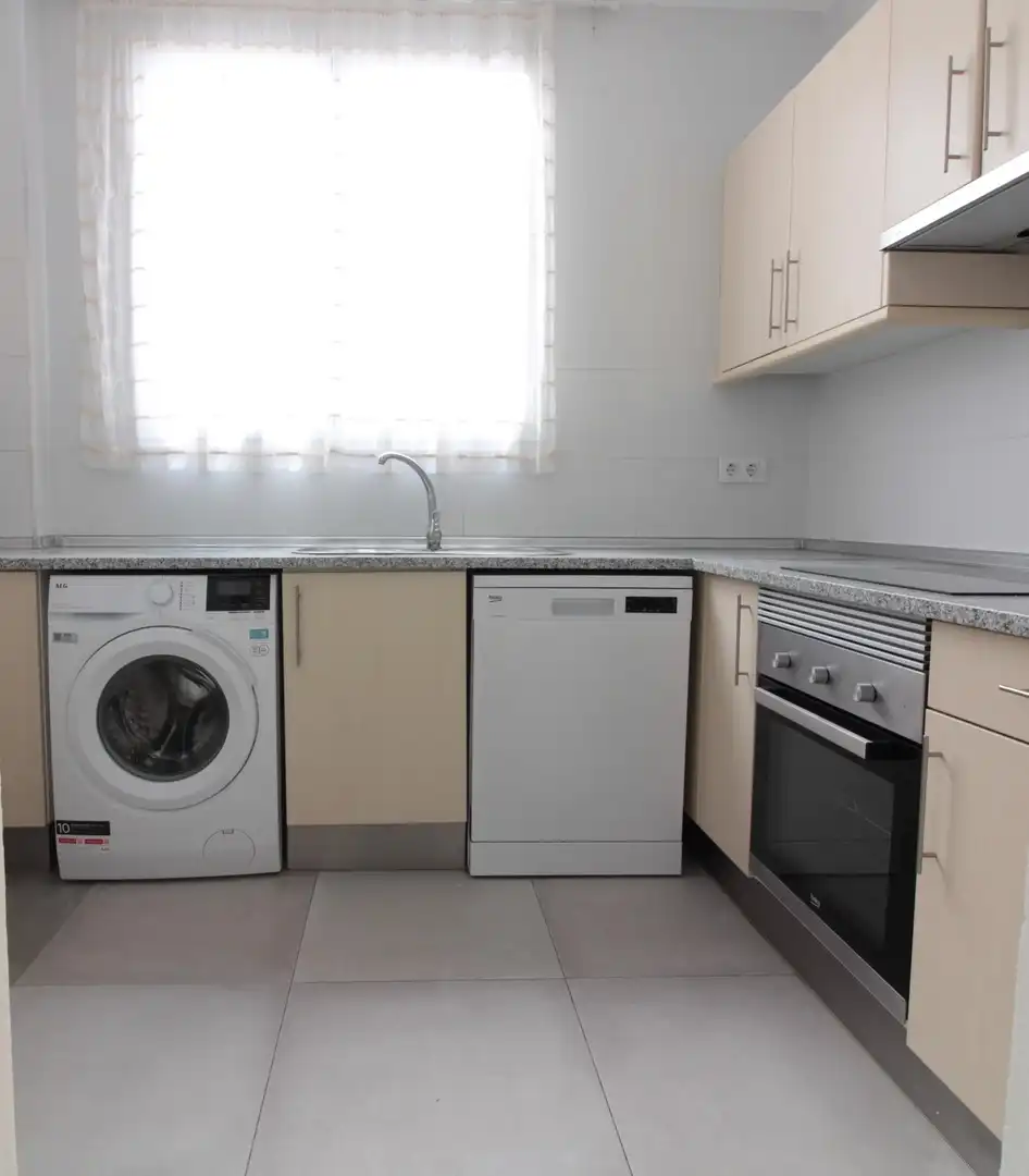 Cocina de Piso de alquiler en Valencia con Balcón