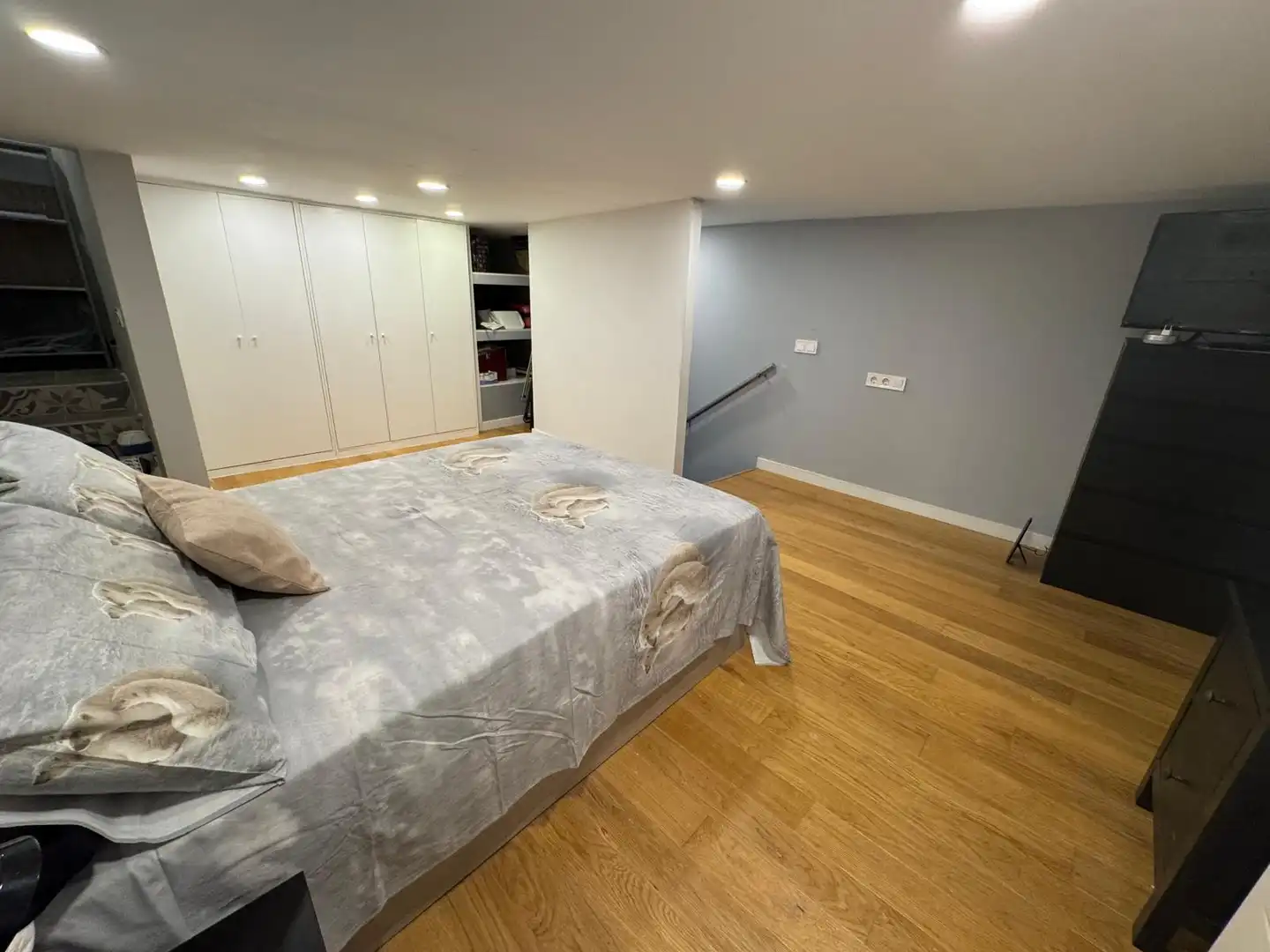 Planta baja en venta en L'Hospitalet de Llobregat con Aire acondicionado