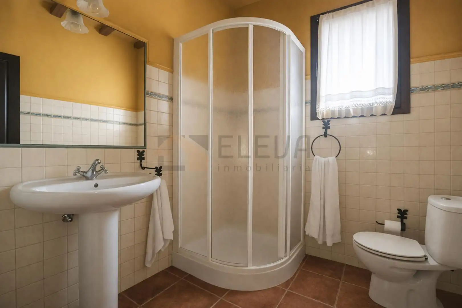 Bathroom of Flat for sale in Minaya  with Heating, Terrace and Furnished