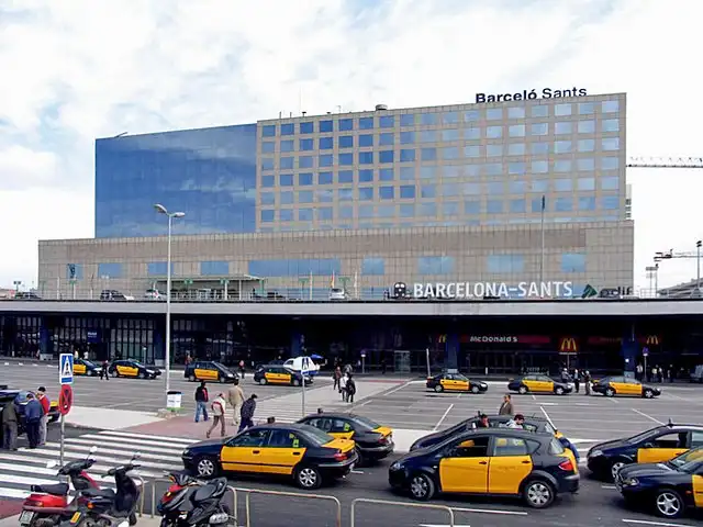 Vista exterior de Estudi en venda en Barcelona amb Aire condicionat, Calefacció i Parquet