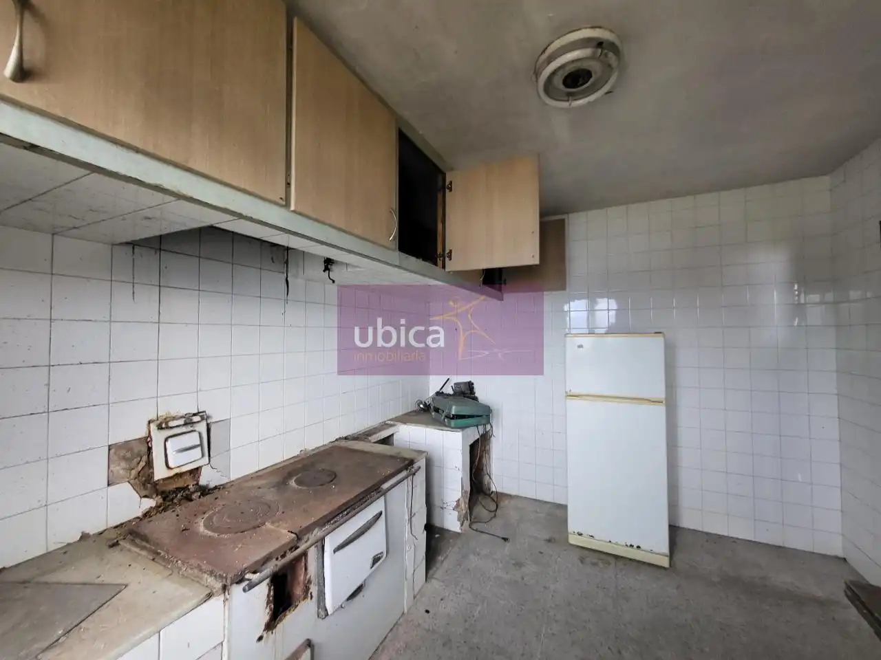 Cocina de Casa o chalet en venta en Redondela con Jardín privado, Terraza y Trastero