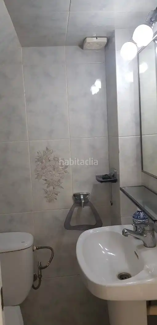 Local comercial de lloguer a Carrer d' Anna Mogas 51, imagen 6