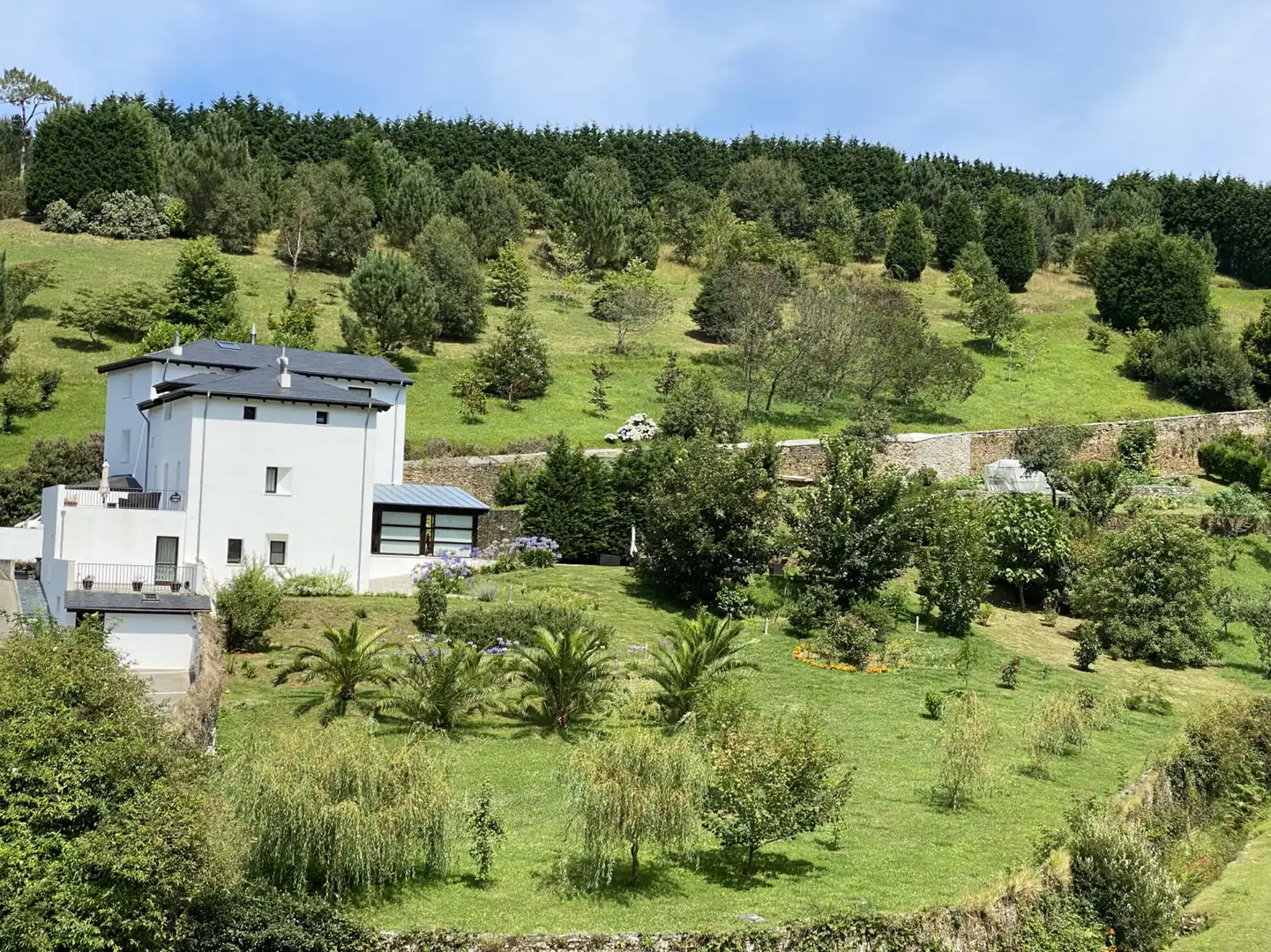 Edificio en venta en Luarca - Camino de Portizuelo, Valdés - Luarca