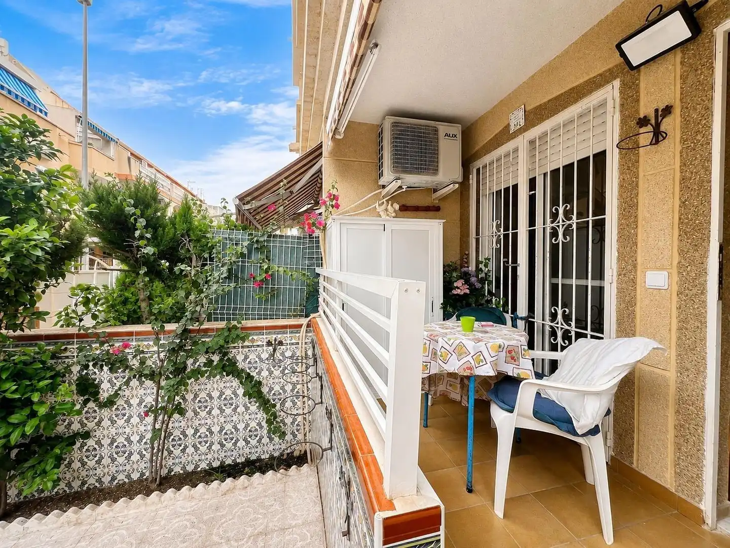 Baixos amb piscina en venda a Calle MANUEL GALIAN (MANOLIN), imagen 2