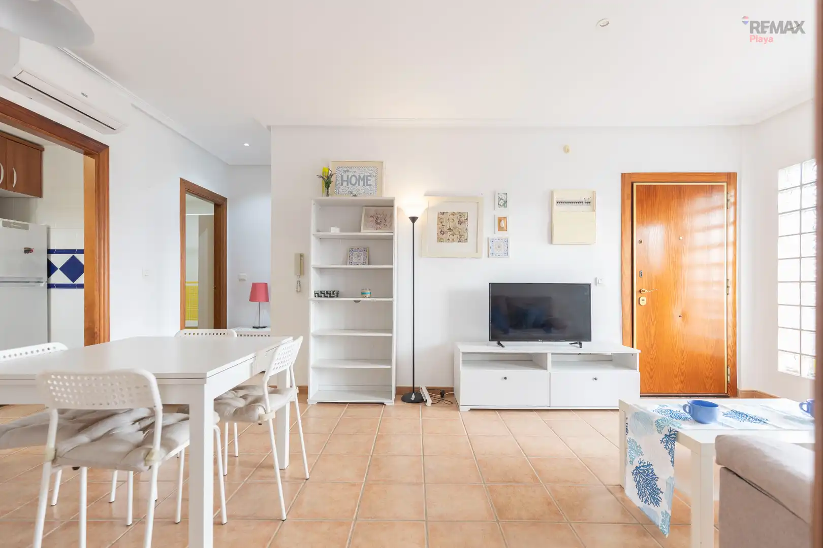 Wohnzimmer von Dachboden zum Verkauf in Vera mit Klimaanlage, Terrasse und Gemeinschaftspool