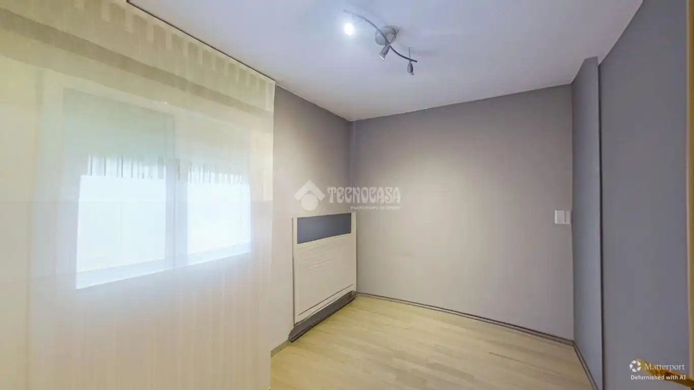 Bedroom of Flat for sale in Barberà del Vallès  with Air Conditioner, Heating and Parquet flooring