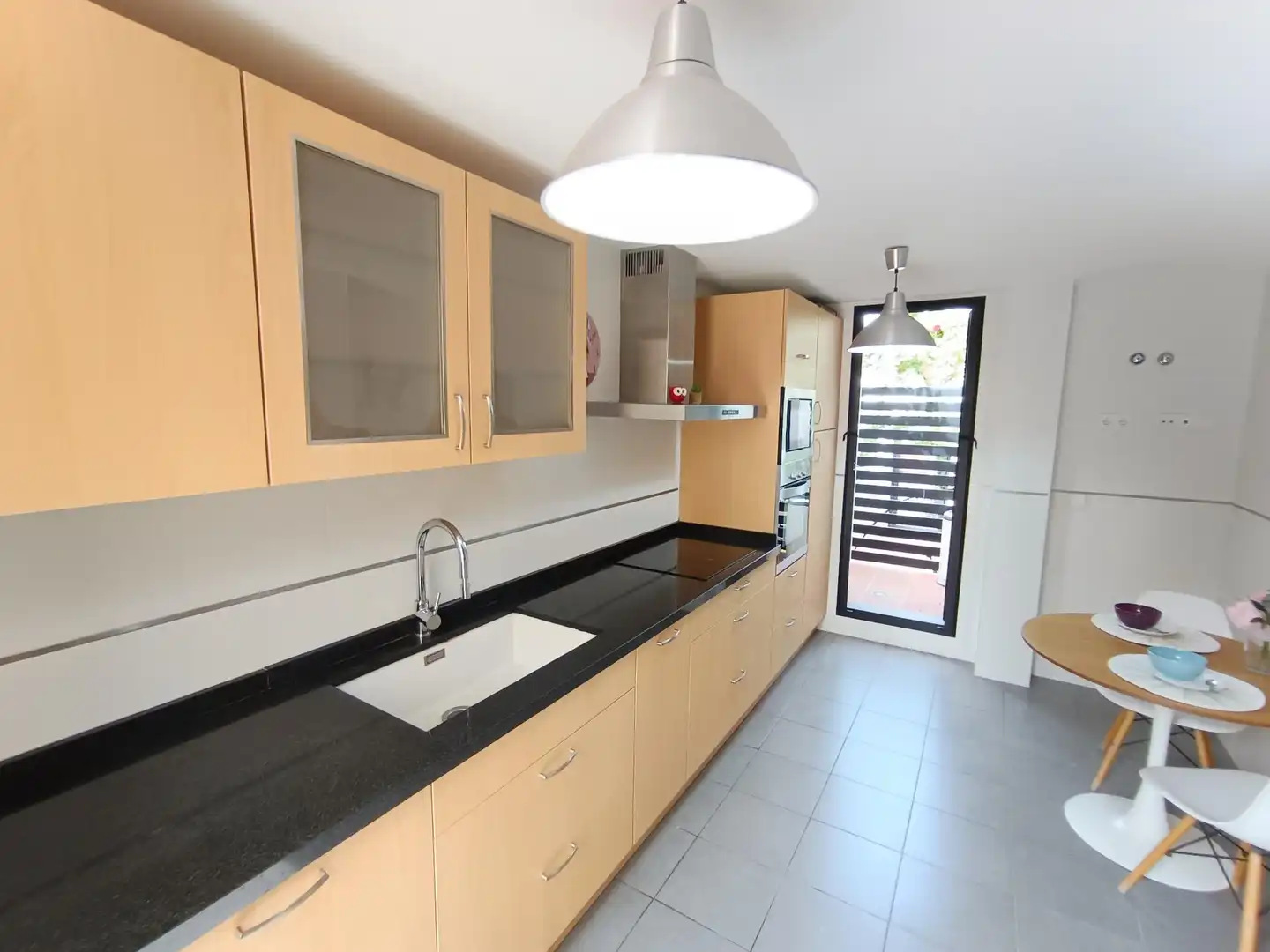 Cocina de Casa adosada en venta en Molina de Segura con Aire acondicionado, Calefacción y Jardín privado