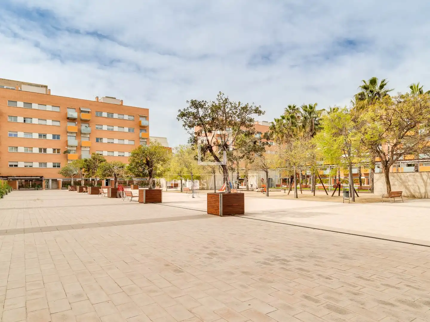 Vista exterior de Pis en venda en Barcelona amb Aire condicionat, Parquet i Piscina