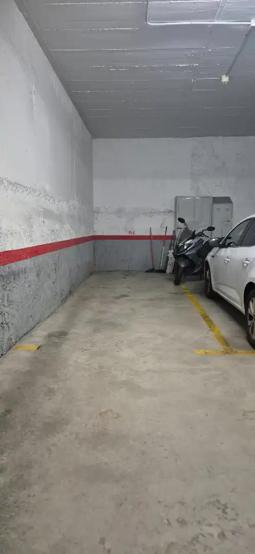 Aparcament de Garatge de lloguer en Esplugues de Llobregat