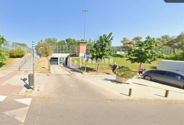 Garaje en Venta en del Parque Eugenia de Montijo en Vista Alegre