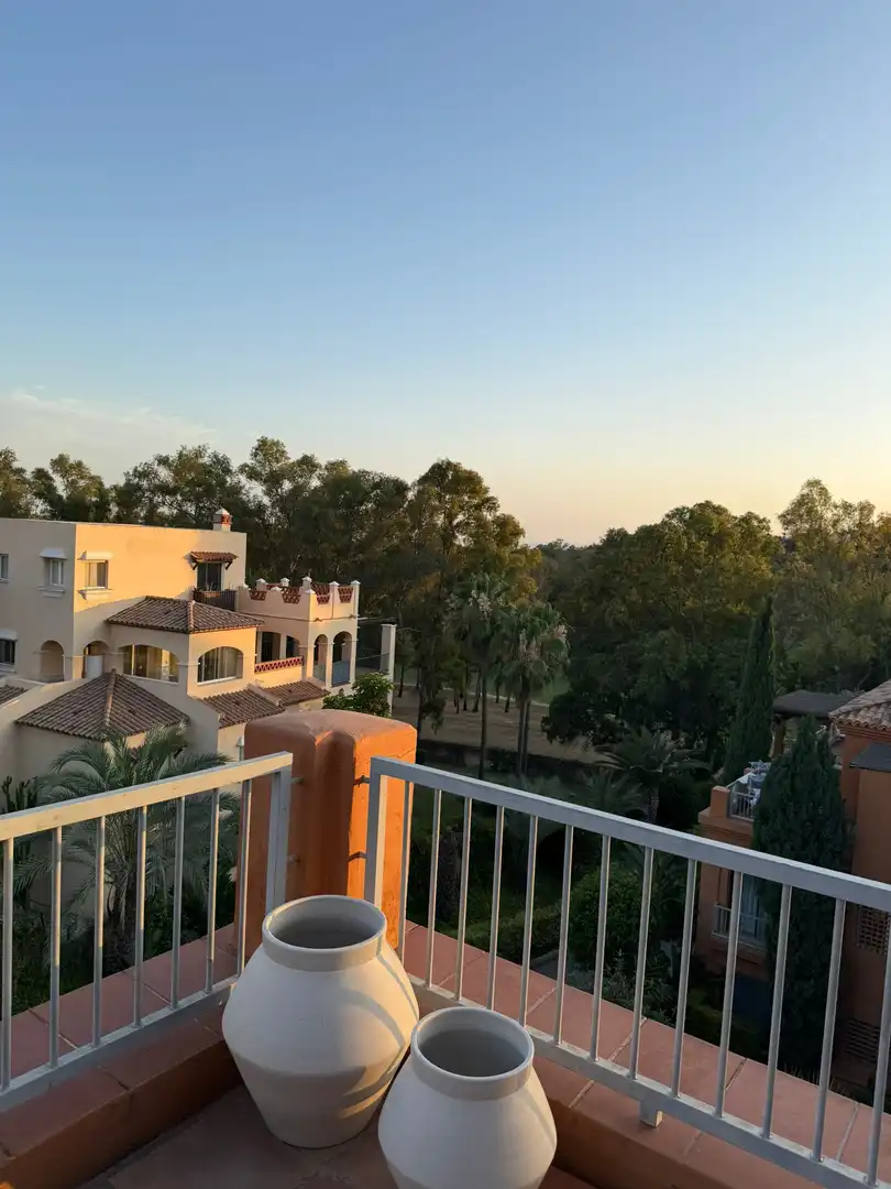 Terrassa de Àtic de lloguer en Estepona amb Aire condicionat, Terrassa i Piscina
