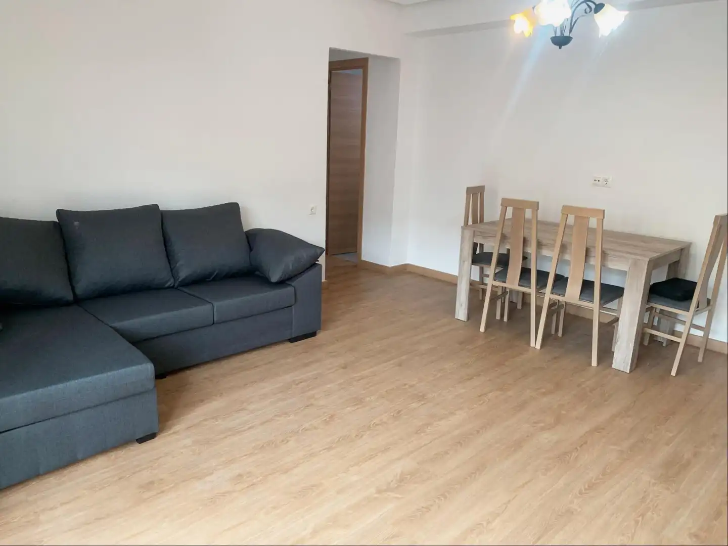 Living room of Flat for rent in Plasencia  with Furnished