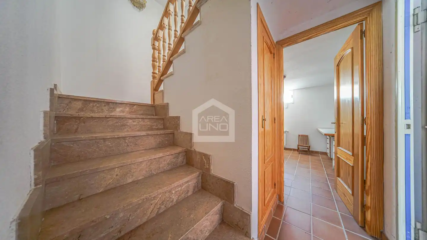 Casa adosada en venta en Villaviciosa de Odón con Calefacción, Jardín privado y Parquet