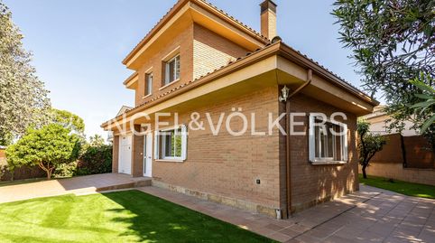 Foto 3 de Casa o xalet de lloguer a Mira-sol, Sant Cugat del Vallès