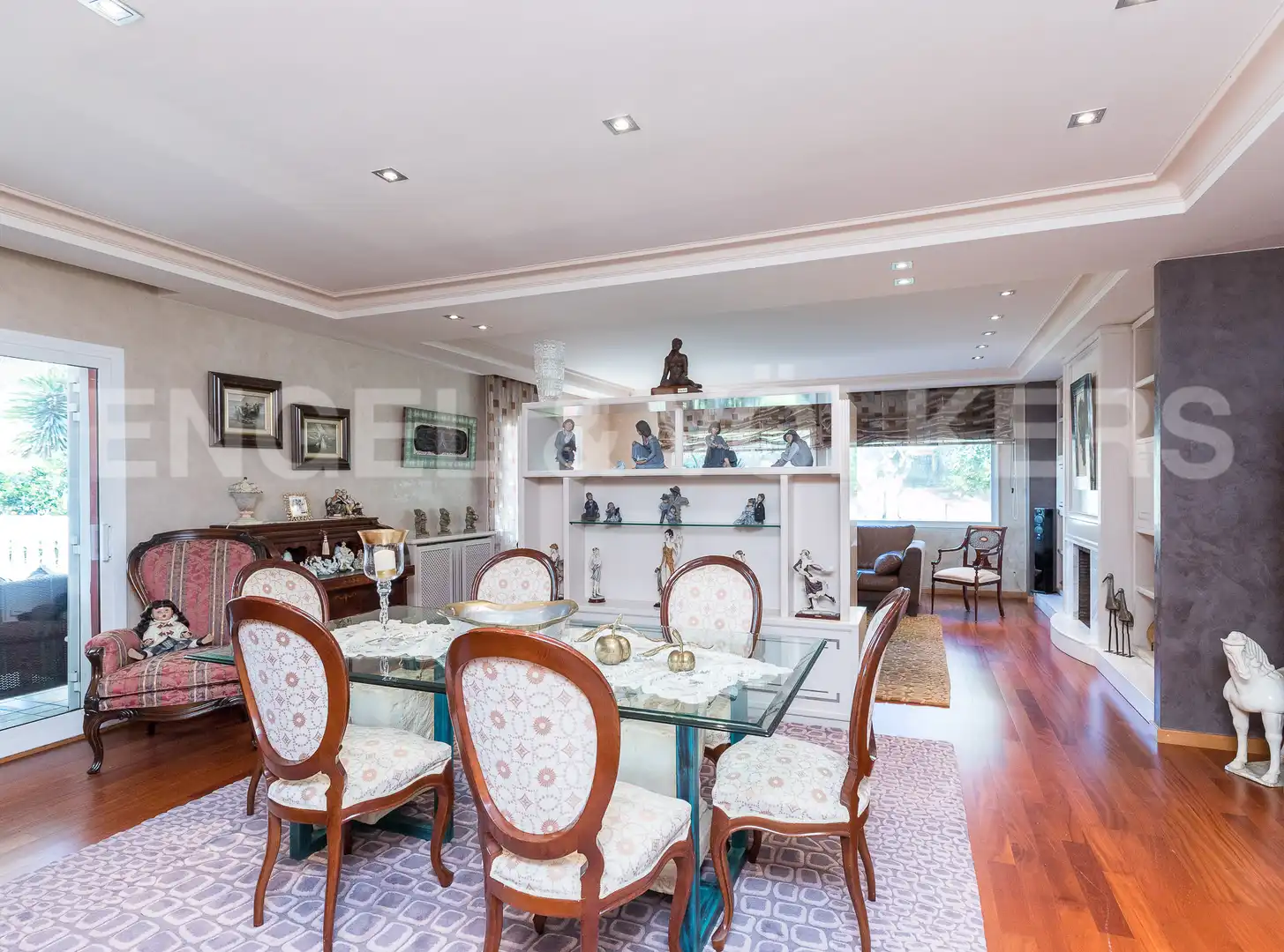 Comedor de Casa o chalet en venta en Alella con Aire acondicionado, Calefacción y Jardín privado
