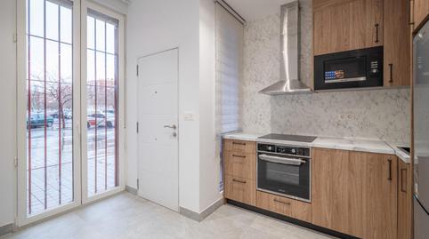 Foto 2 de Apartamento en venta en Joaquina Eguaras,  Granada Capital