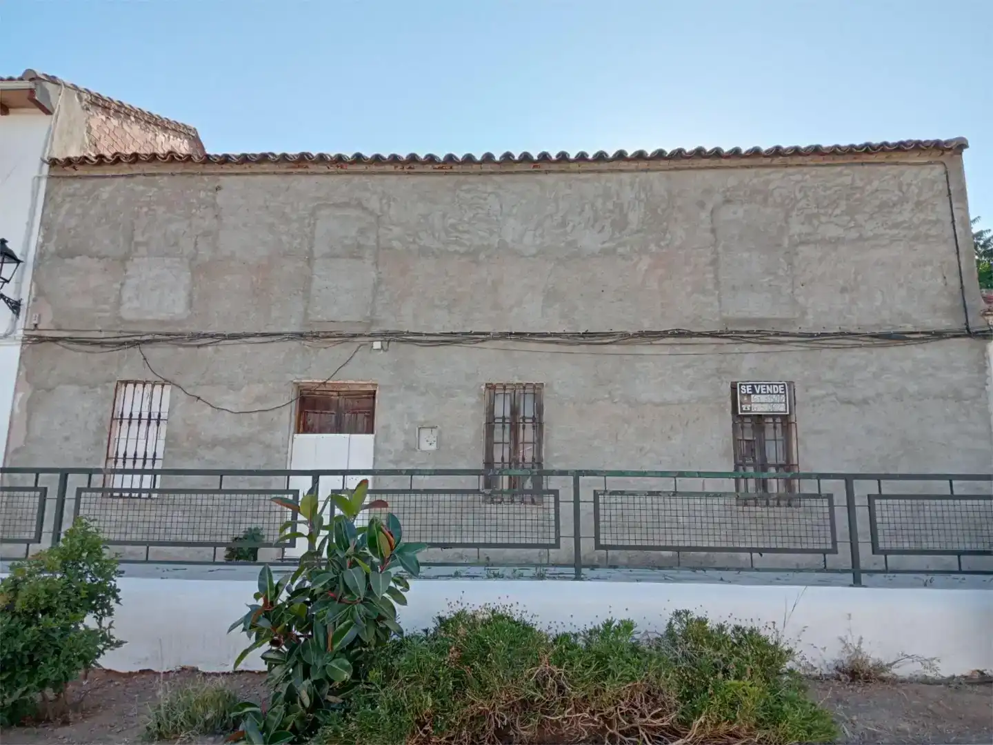 Vista exterior de Casa adosada en venda en Santa Elena