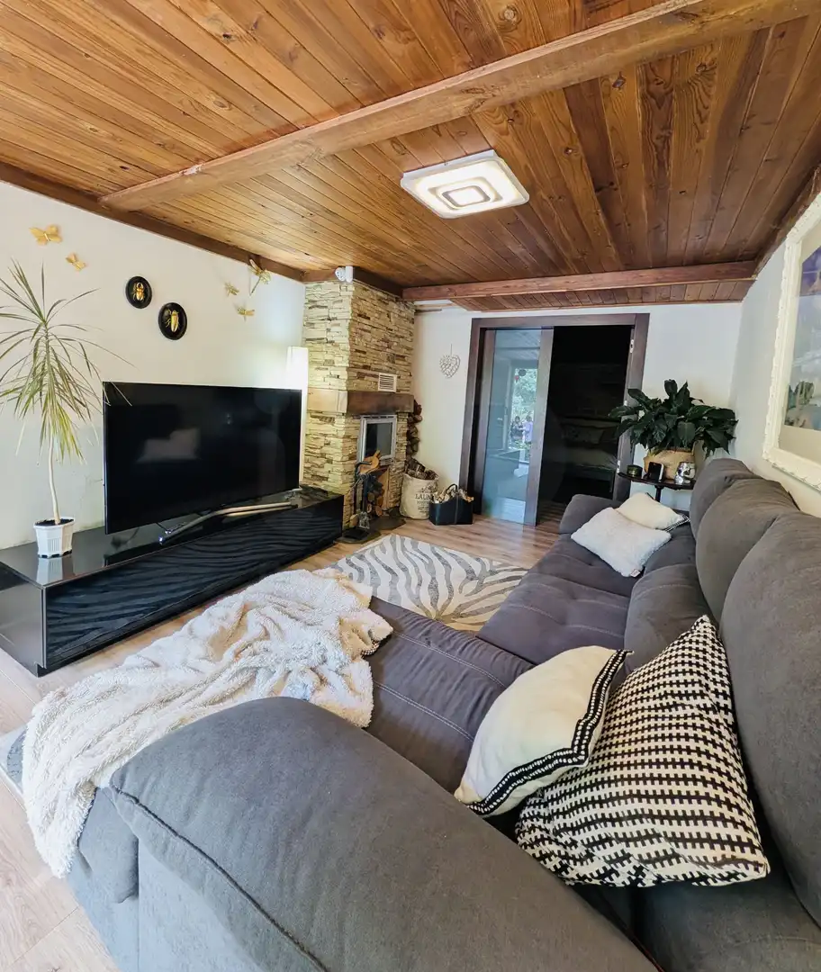 Casa aparellada amb piscina en venda a Los Lagos, imagen 21