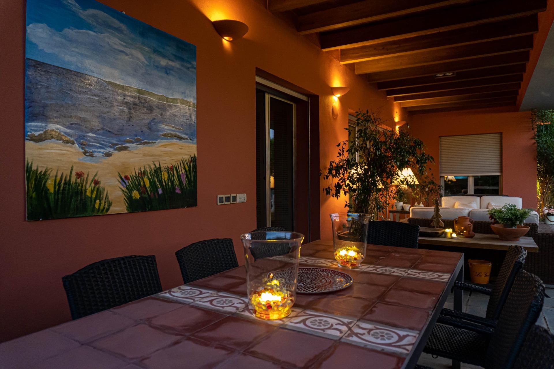 Terrassa de Casa o xalet en venda en Valencina de la Concepción amb Aire condicionat, Calefacció i Jardí privat