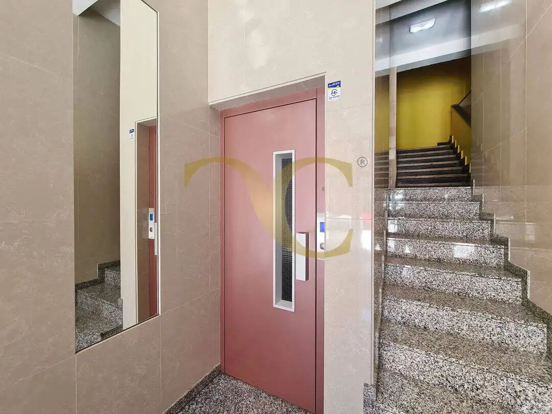 Piso en venta en Gijón  con Calefacción, Jardín privado y Terraza