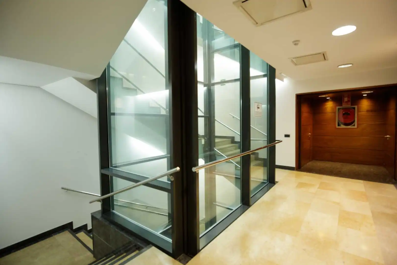 Mixto residencial con ascensor en alquiler en selva, imagen 21
