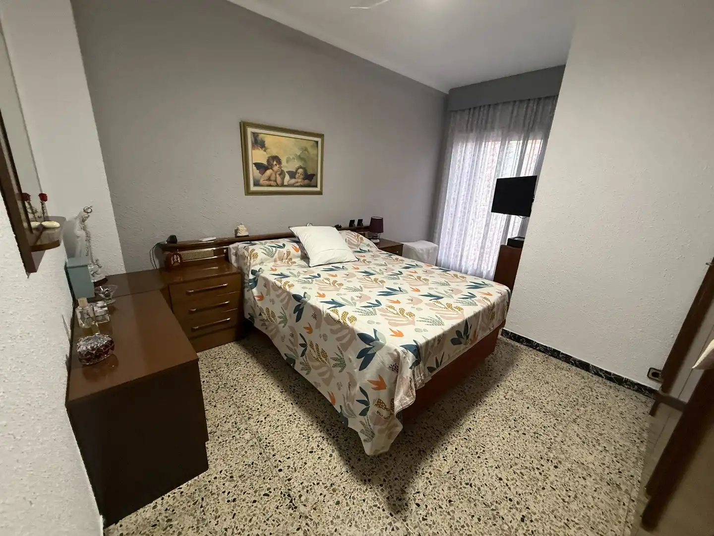 Dormitori de Pis en venda en Santa Coloma de Gramenet amb Aire condicionat, Calefacció i Terrassa