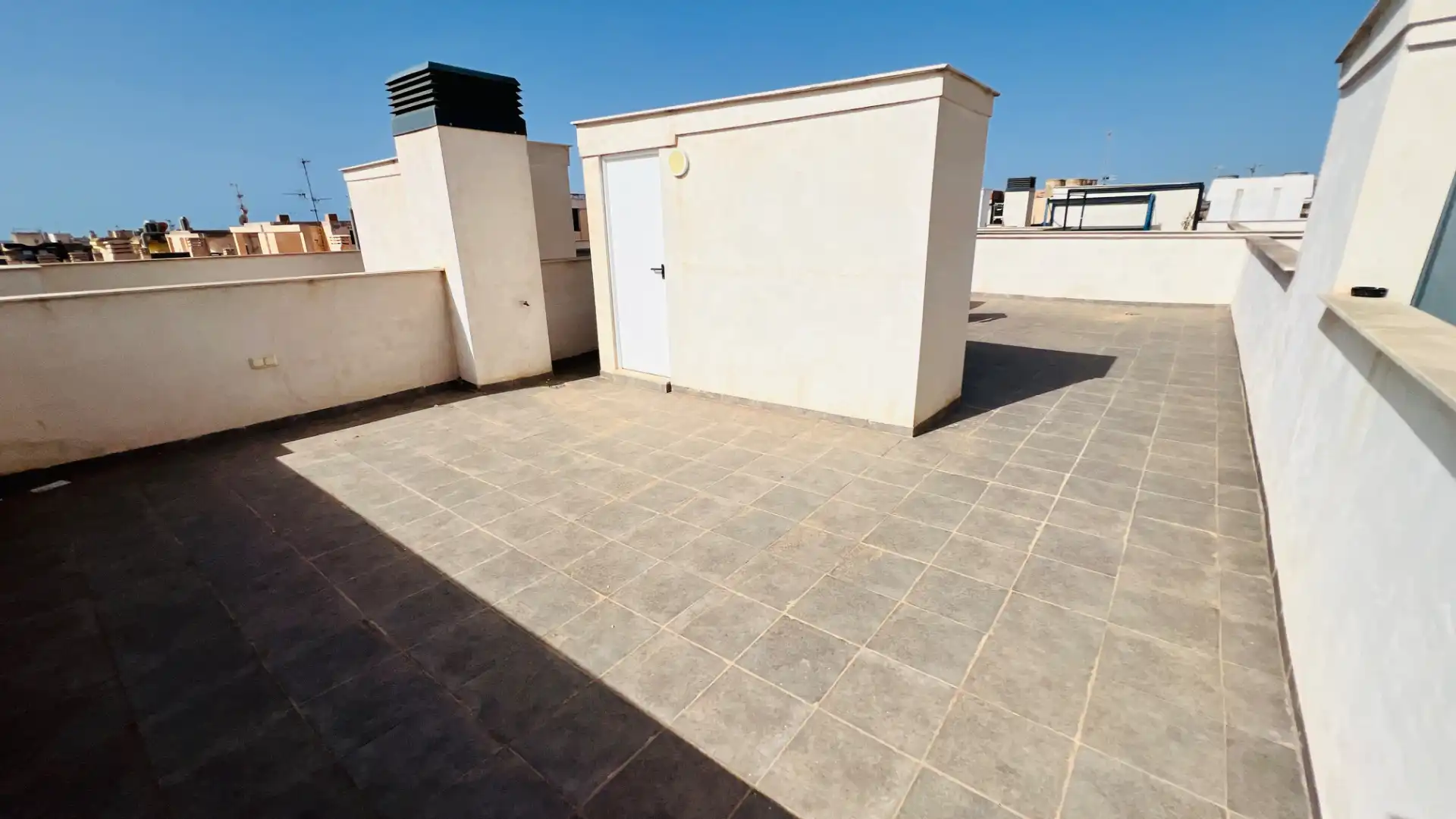 Penthouse mit Aufzug zum Verkauf in Calle Reina Sofía, imagen 3