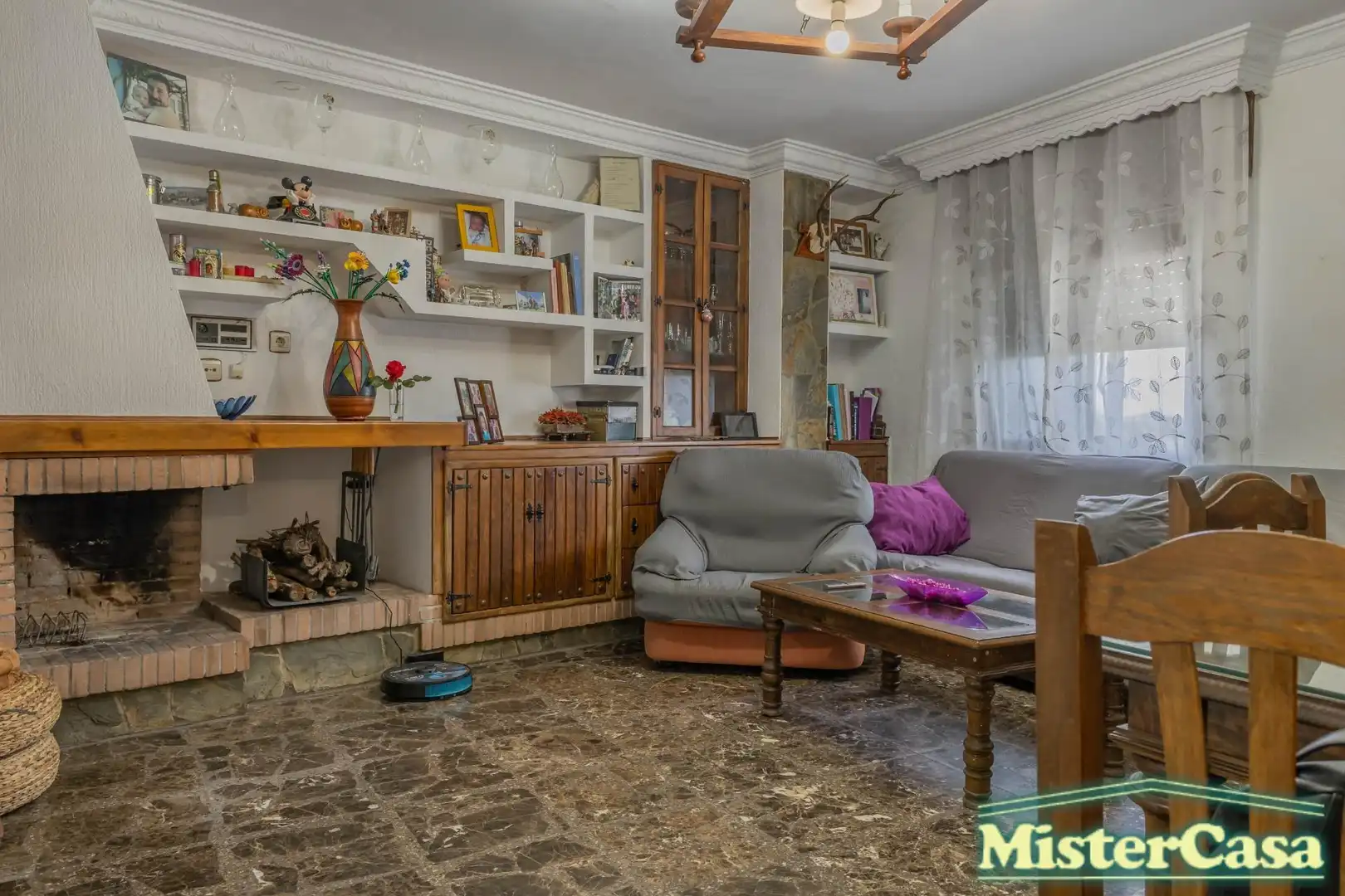 Living room of Houses for sale in Jerez de la Frontera  with Air Conditioner, Terrace and Storage room