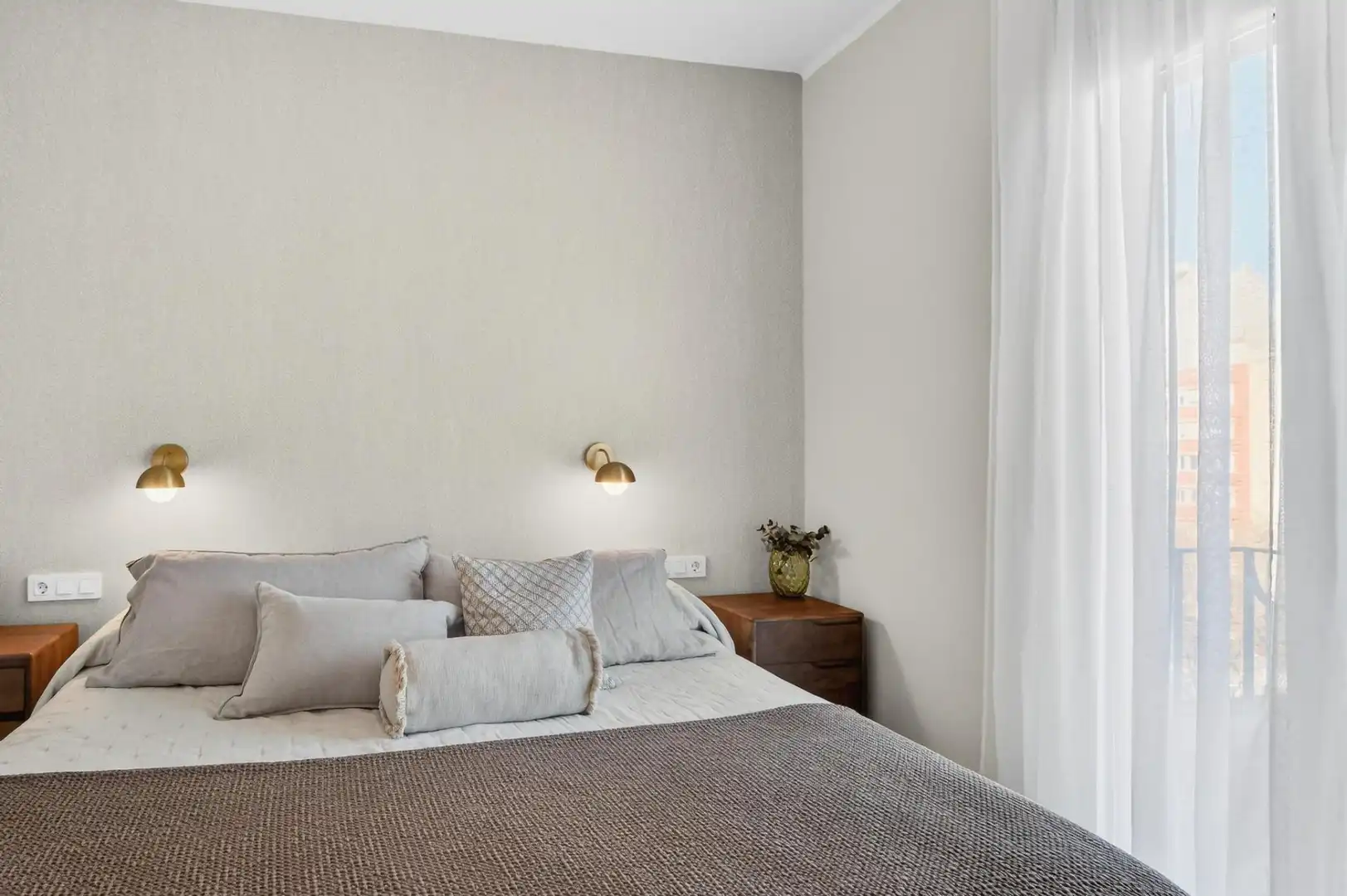 Habitación de Piso en venta en Girona con Calefacción y Balcón
