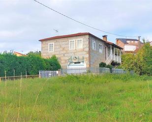 Exterior view of House or chalet for sale in Ourense Capital   with Heating, Private garden and Balcony