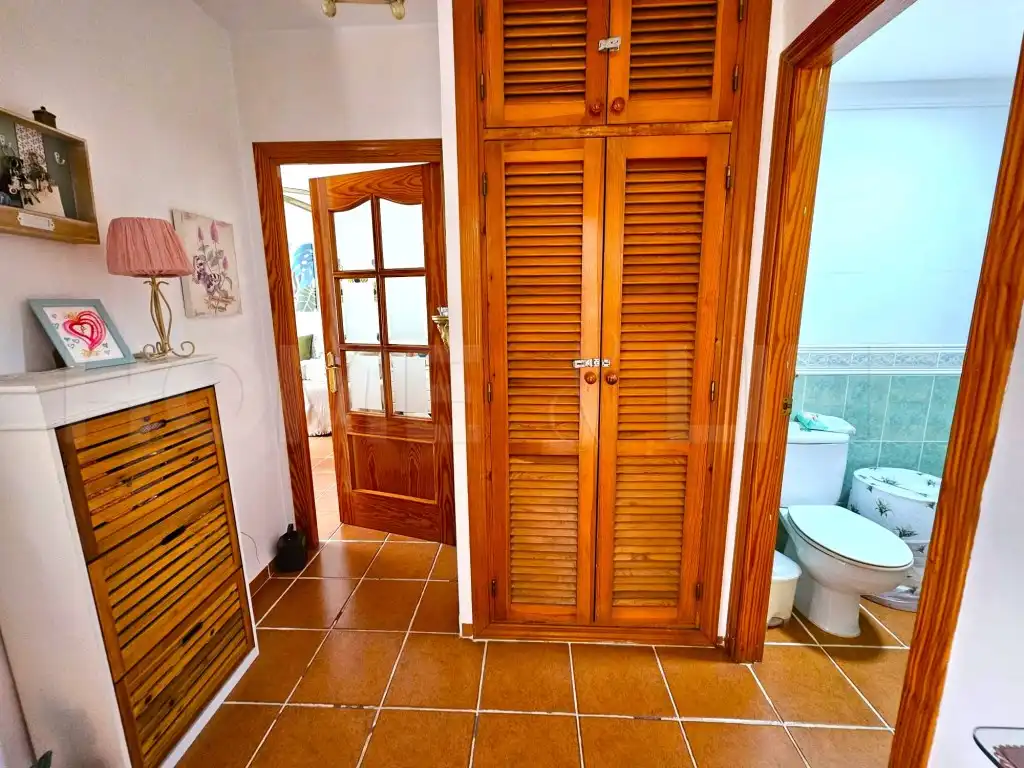 Bany de Apartament en venda en Torremolinos amb Jardí privat, Piscina i Piscina comunitària