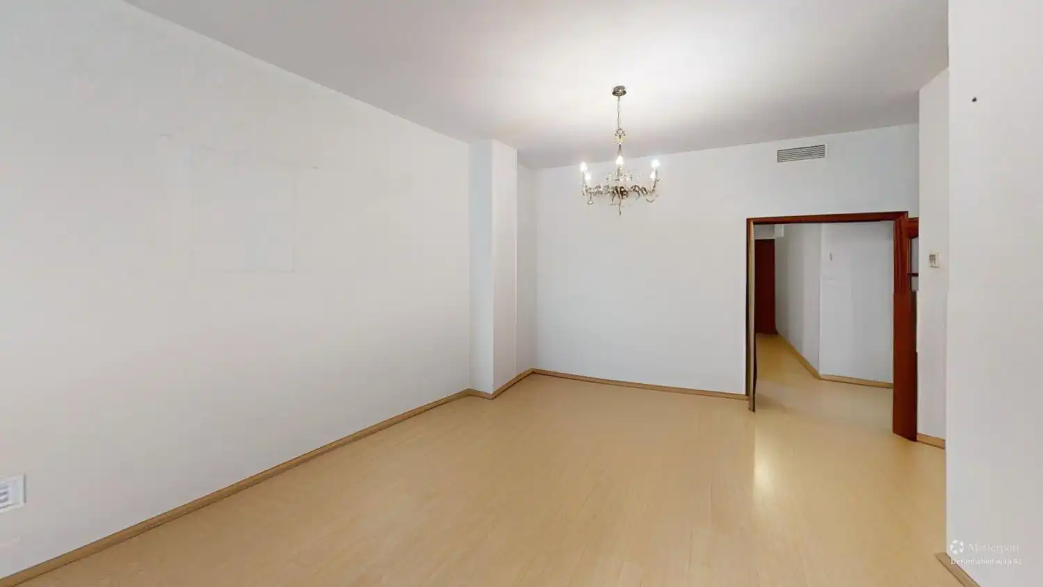 Flat for sale in Sevilla  with Air Conditioner, Heating and Balcony