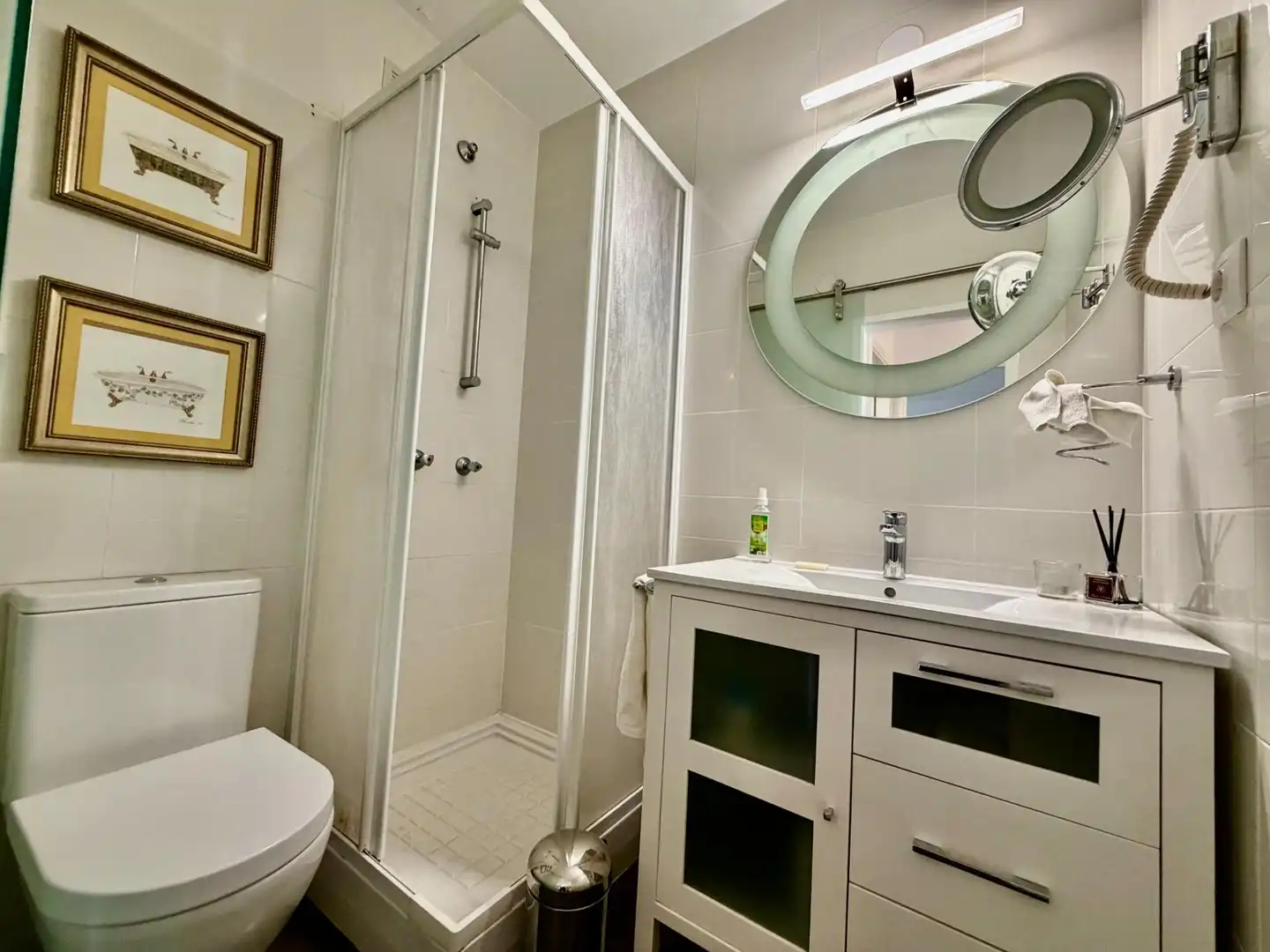 Bathroom of Flat for sale in Alcalá de Henares  with Heating and Furnished