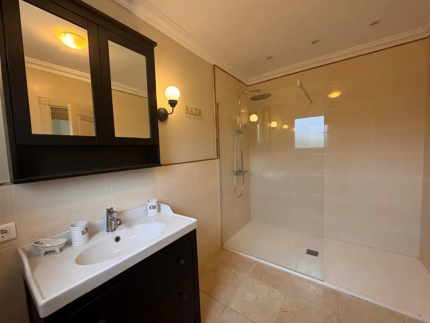 Detached house with pool for sale in Selwo, imagen 20