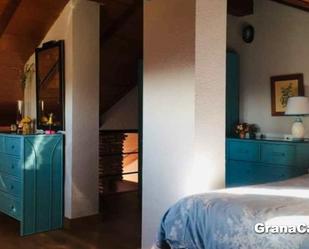 Dormitori de Dúplex de lloguer en  Granada Capital amb Aire condicionat