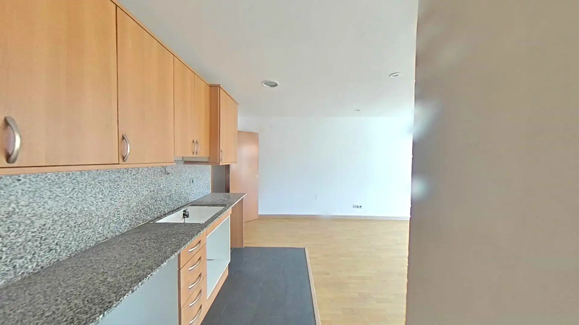 Küche von Wohnung zum Verkauf in Artesa de Segre mit Parkett und Balkon