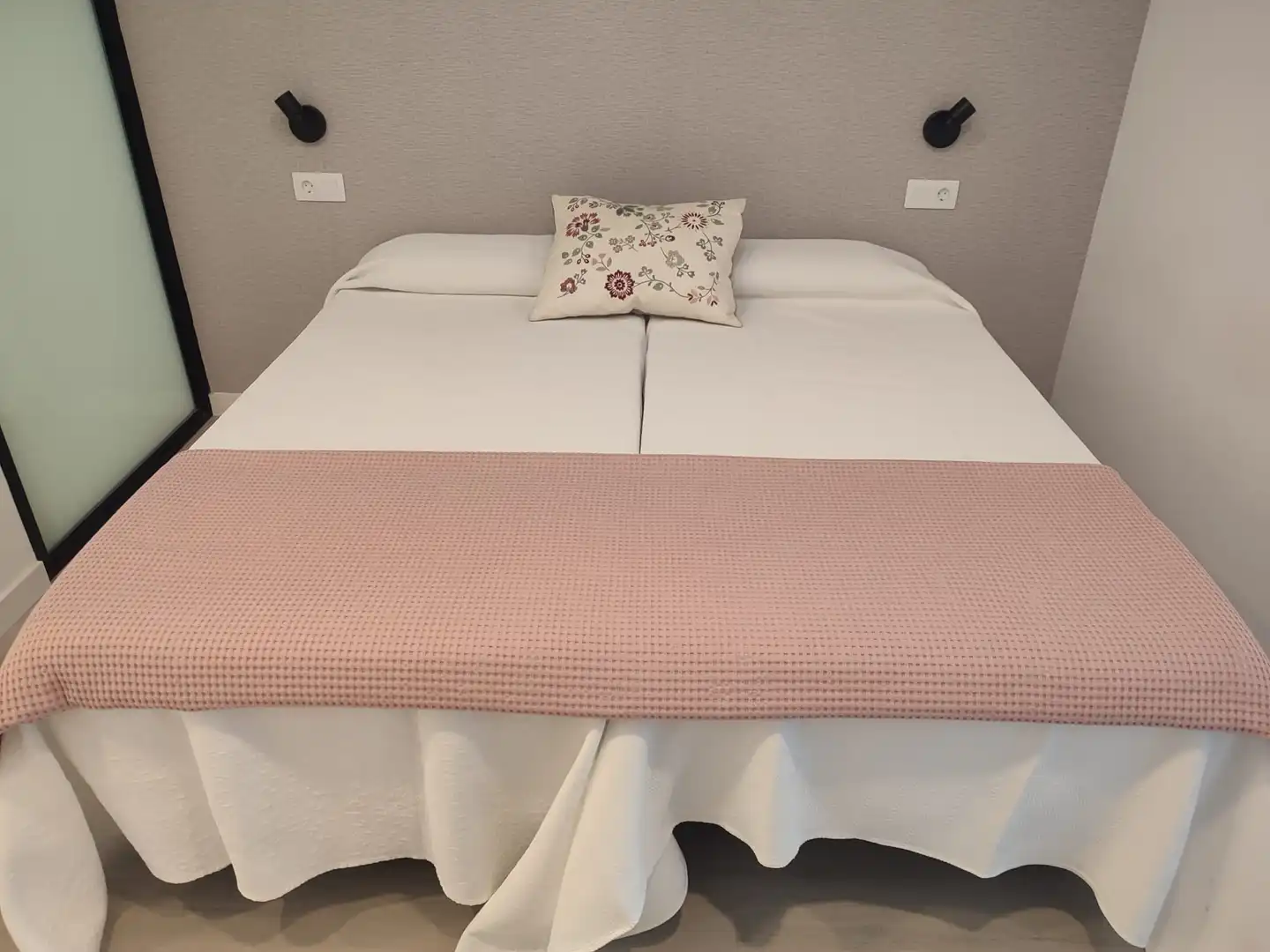 Bedroom of Apartments for rent in Las Palmas de Gran Canaria  with Furnished and Balcony
