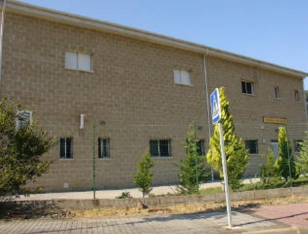 Exterior view of Industrial buildings for sale in Matallana de Torío