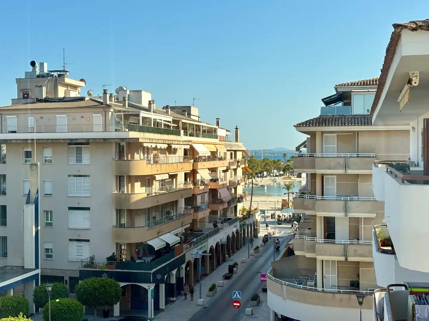 Exterior view of Flat for sale in Alcúdia  with Air Conditioner, Heating and Furnished