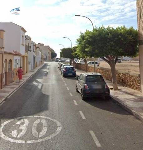 Casa adosada en Venta en Avenida JUAN BONACHERA (R) en Roquetas Pueblo